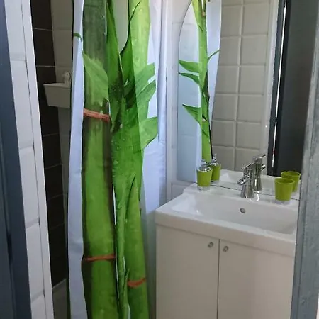 Studio アパート *